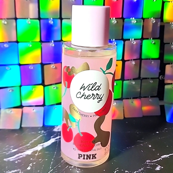 1 Victoria's Secret Pink WILD CHERRY Body Mist Spray Fragrance NEW 8.4 FLOZ - Picture 1 of 5